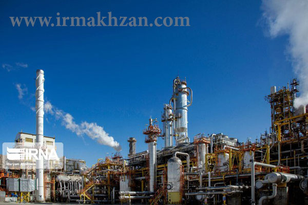 عزم خانواده بزرگ پتروشیمی در دولت دوازدهم برای تحقق جهش دوم این صنعت
